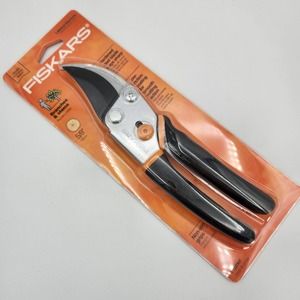 Fiskars Bypass Pruners Hardened Steel Non Slip Grip Stems Branches to 5/8 Inch